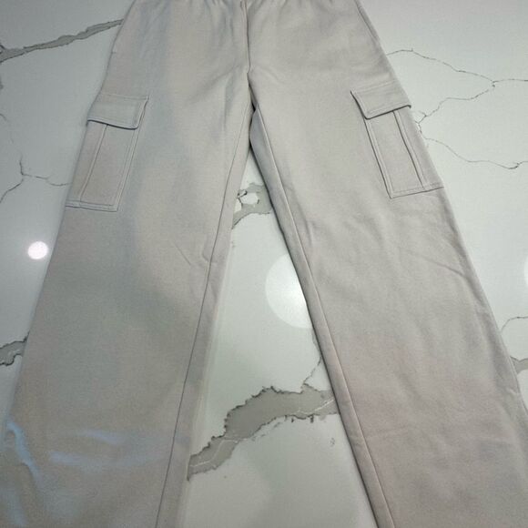 Womens Cream Cargo sweat Pants - Picture 1 of 5